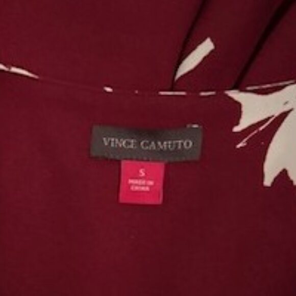 Vince Camuto Burgundy and White Floral Tunic Blouse Size S - Picture 7 of 7